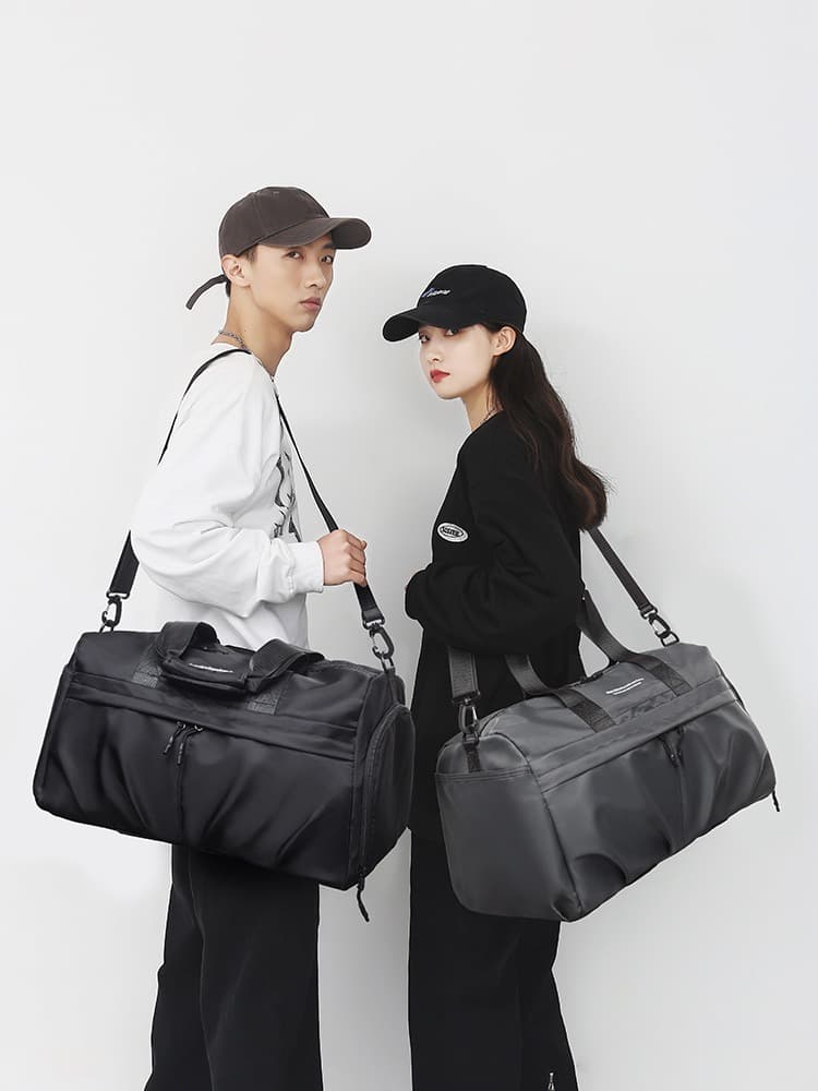 Traveling Bag